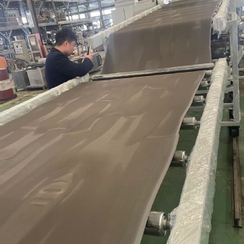 雙螺桿片材擠出機(jī)_雙螺桿塑料片材擠出機(jī)_橡膠片材擠出機(jī)