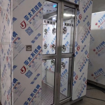 食品車(chē)間更衣室設(shè)備 不銹鋼風(fēng)淋室
