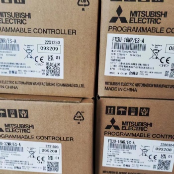 FX3U-16MT/DSS內置8入/8出（晶體管源型），DC電源