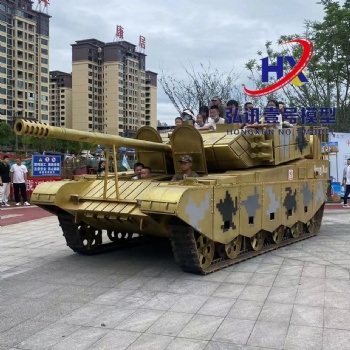 99A坦克模型，一比一仿真，可開動(dòng)可模擬發(fā)射