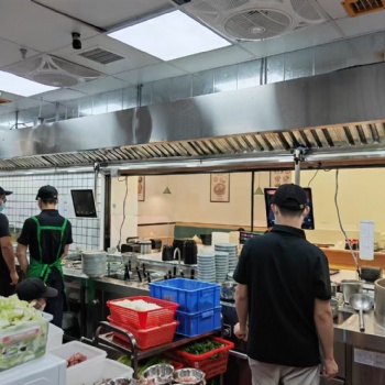 深圳市鑫旺酒店飯店酒樓餐廳商用廚房設備供應不銹鋼廚具設備