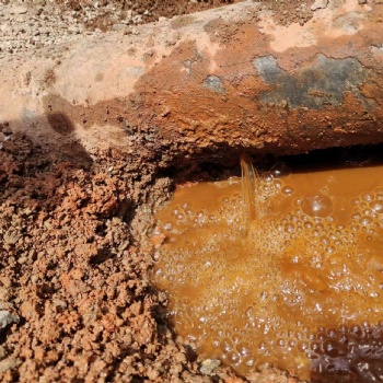 東莞水管道破損查漏，麻涌消防水管道破損查漏，園區(qū)球墨管道漏水檢測維修